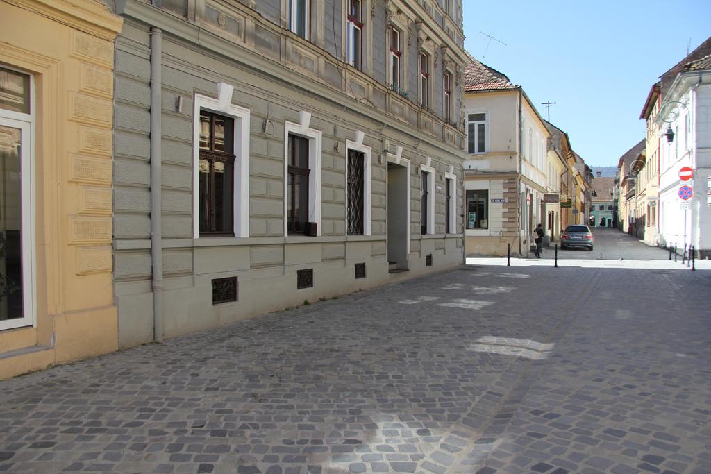 Apartament Simon Brasov Bilik gambar